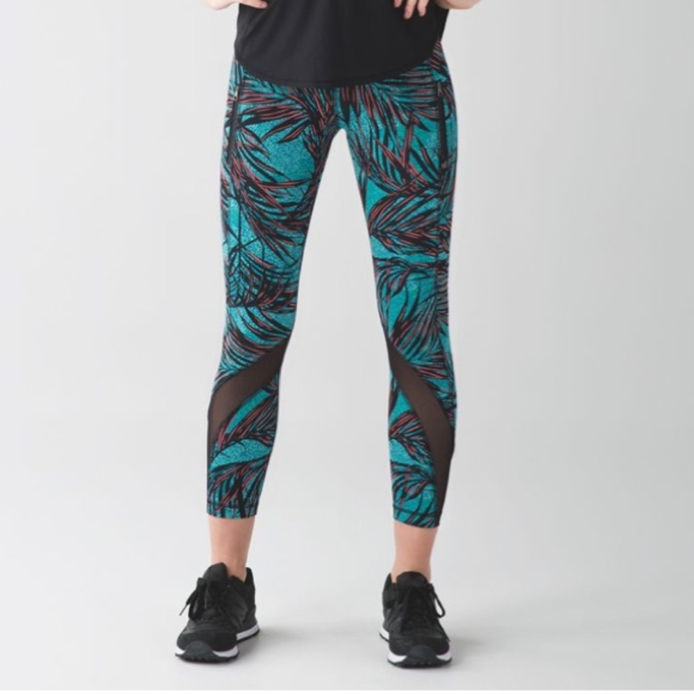 Lululemon Inspire Tight II Size 6
